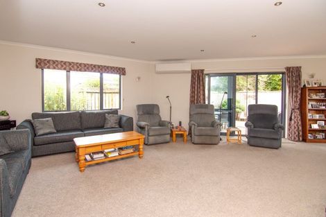 Photo of property in 28a Knowles Street, Terrace End, Palmerston North, 4410