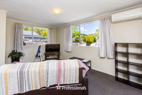 Photo of property in 1/56 Gemstone Drive, Birchville, Upper Hutt, 5018