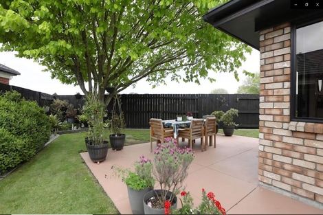 Photo of property in 2 Henley Court, Highbury, Palmerston North, 4412