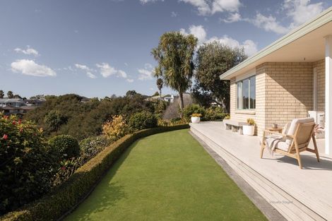 Photo of property in 18 Vanderbilt Place, Welcome Bay, Tauranga, 3112