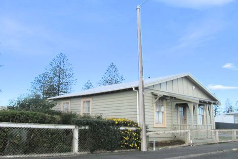 Photo of property in 114 Te Awa Avenue, Te Awa, Napier, 4110