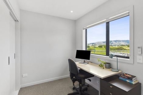 Photo of property in 39 Sandown Road, Te Horo Beach, Otaki, 5581