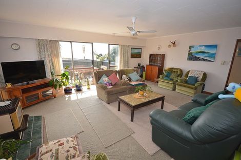 Photo of property in 14 Island View Terrace, Waikanae Beach, Waikanae, 5036