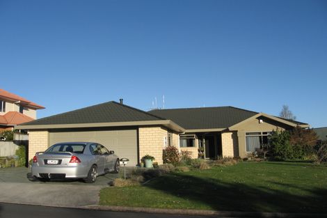 Photo of property in 4 Oakmont Place, Rototuna, Hamilton, 3210