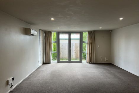 Photo of property in 76a Packe Street, Edgeware, Christchurch, 8013