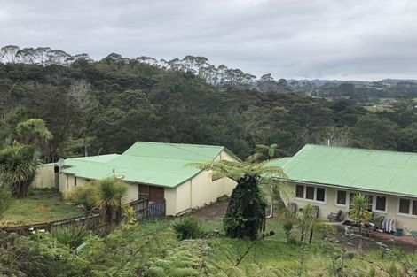 Photo of property in 318 Sturges Road, Henderson Valley, Auckland, 0612