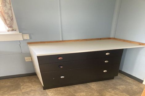 Photo of property in 6 Hurworth Place, College Estate, Whanganui, 4500