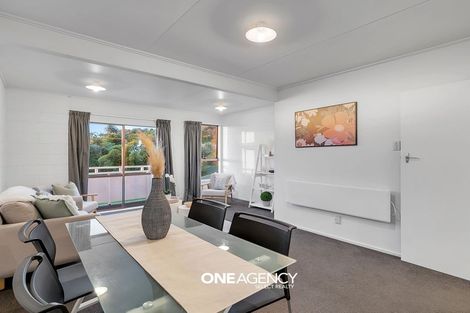 Photo of property in 4/12 Thornley Street, Titahi Bay, Porirua, 5022