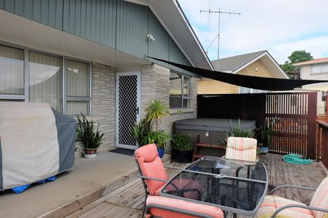 Photo of property in 28 Mcvie Road, Huntly, 3700