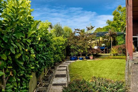 Photo of property in 2/66 Lynden Avenue, Hillcrest, Auckland, 0627