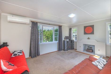 Photo of property in 150 Bartholomew Road, Levin, 5510