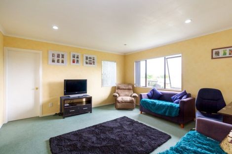 Photo of property in 5 Madison Avenue, Milson, Palmerston North, 4414