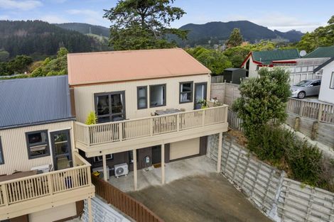 Photo of property in 7 Vera Lane, Paraparaumu, 5032