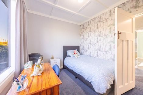 Photo of property in 89 Tiffen Lane, Waipawa, 4210