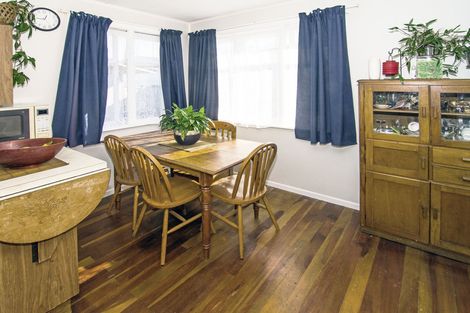 Photo of property in 27 Judds Road, Solway, Masterton, 5810