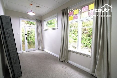 Photo of property in 331 Ravensbourne Road, Maia, Dunedin, 9022