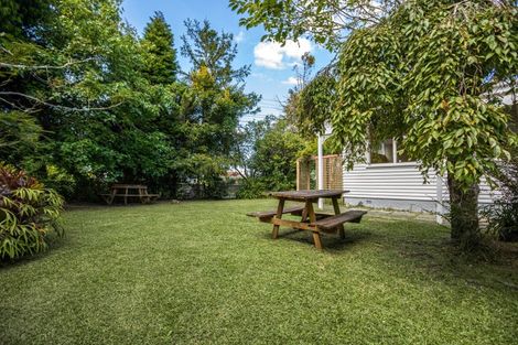 Photo of property in 224 Glengarry Road, Glen Eden, Auckland, 0602