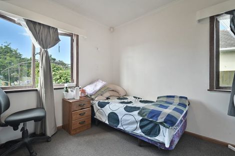 Photo of property in 1105 Cunningham Crescent, Mayfair, Hastings, 4122