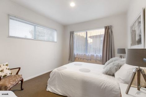 Photo of property in 2/15 Miro Road, Mangere Bridge, Auckland, 2022