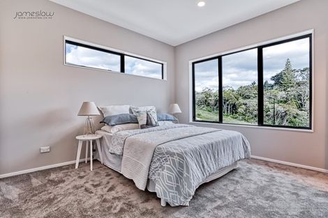 Photo of property in 7 Taimana Place, Greenhithe, Auckland, 0632