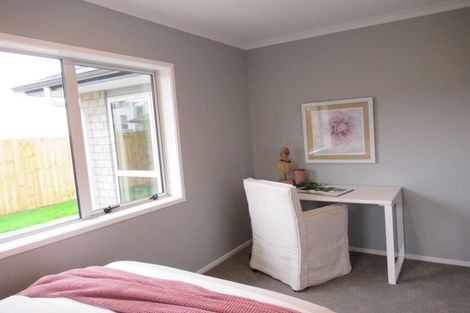 Photo of property in 7 Nellie Drive, Kumeu, 0810