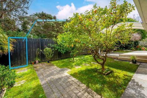 Photo of property in 1/28a Ravenwood Drive, Forrest Hill, Auckland, 0620