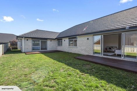 Photo of property in 11 Castleton Way, Flagstaff, Hamilton, 3210