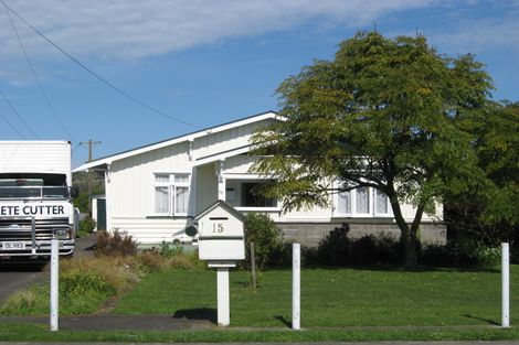 Photo of property in 15 Balgownie Avenue, Gonville, Whanganui, 4501
