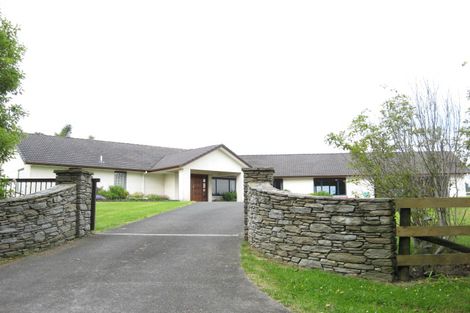 Photo of property in 903 Old North Road, Waimauku, 0882