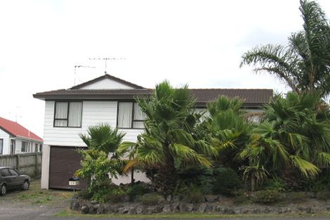 Photo of property in 13 Hassan Drive, Massey, Auckland, 0614