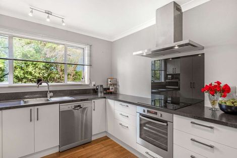 Photo of property in 21 Moore Avenue, Tawhero, Whanganui, 4501