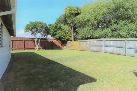 Photo of property in 22 Bowater Place, Manurewa, Auckland, 2102