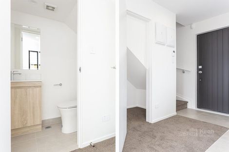 Photo of property in 25 Raupeti Lane, Henderson, Auckland, 0612