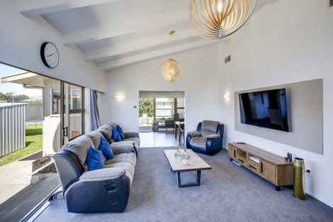 Photo of property in 13 Ranfurly Street, Tamatea, Napier, 4112