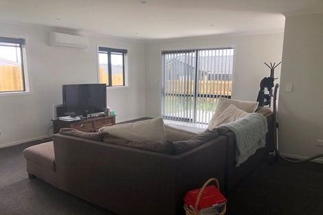 Photo of property in 13 Faber Place, Rototuna North, Hamilton, 3210