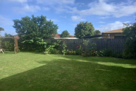 Photo of property in 3 Mull Place, Wattle Downs, Auckland, 2103