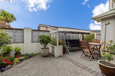 Photo of property in 53a Oxford Street, Tawa, Wellington, 5028