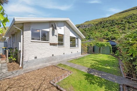 Photo of property in 2/3 Cascade Place, Sumner, Christchurch, 8081