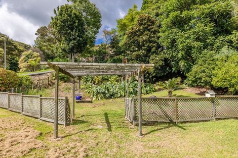 Photo of property in 105 Yorke Road, Haruru, 0204