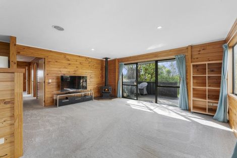 Photo of property in 25 Kiddle Drive, Hilltop, Taupo, 3330