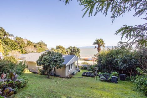 Photo of property in 5 Adams Road, Thornton Bay, Thames, 3575