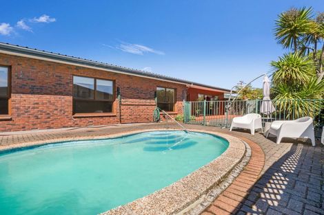 Photo of property in 10 Iles Road, Lynmore, Rotorua, 3010