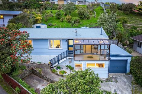 Photo of property in 21 Inlet View, Titahi Bay, Porirua, 5022