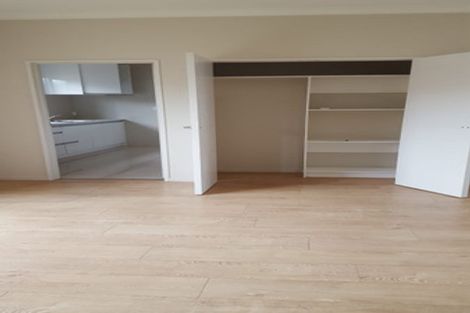 Photo of property in 5 Dunkineely Road, Flat Bush, Auckland, 2019