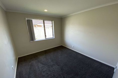 Photo of property in 46 Huntington Park Drive, Greenhithe, Auckland, 0632