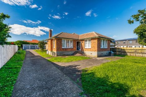 Photo of property in 66 Walmsley Road, Favona, Auckland, 2024