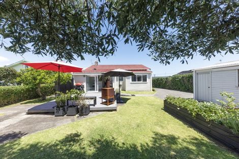 Photo of property in 76 Mays Road, Onehunga, Auckland, 1061