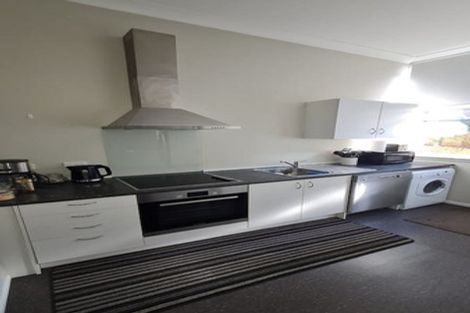 Photo of property in 17 Portland Crescent, Thorndon, Wellington, 6011