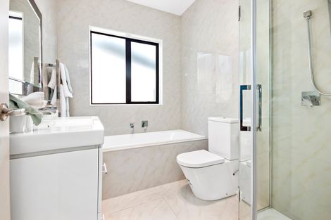 Photo of property in 413 West Coast Road, Glen Eden, Auckland, 0602