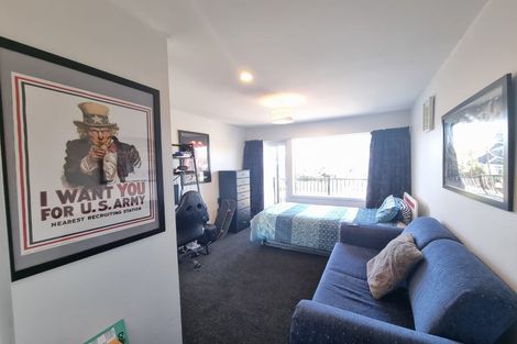 Photo of property in 2/33 Searells Road, Strowan, Christchurch, 8052